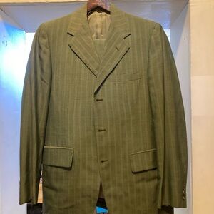 1960’s vintage 2-piece suit. 3 button.